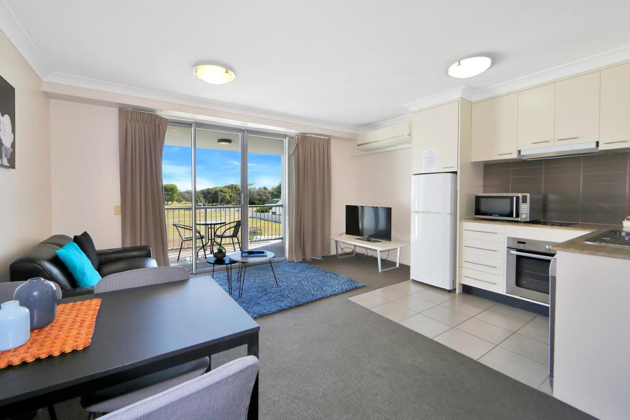 The Point Resort Bargara Exterior photo