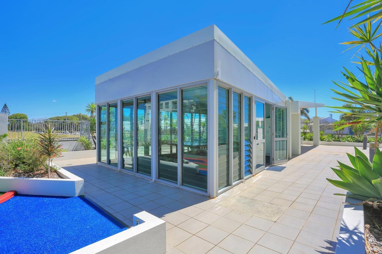 The Point Resort Bargara Exterior photo